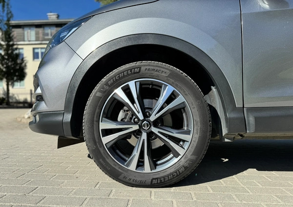 Nissan Qashqai cena 86000 przebieg: 63851, rok produkcji 2021 z Gdańsk małe 106
